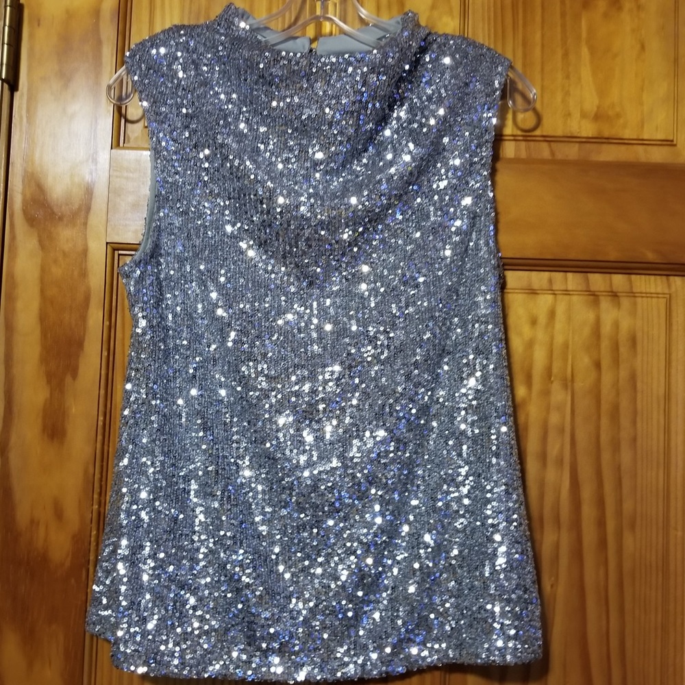Silver sequin very sparkly top